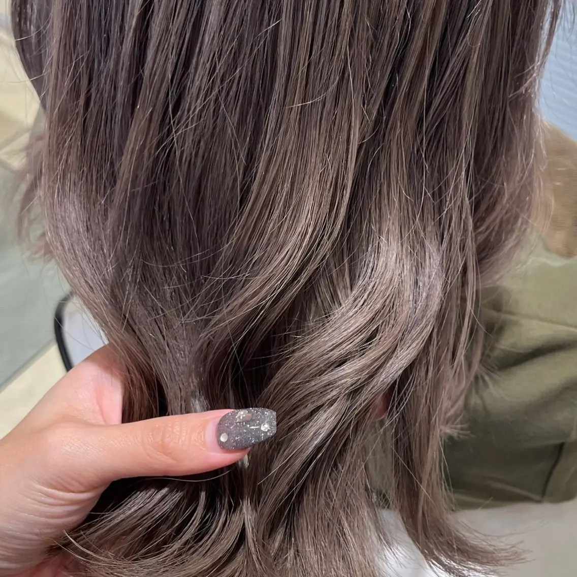 カラー 淡色┊︎ナチュラル 🧁奈那美🧁*.゜のヘアスタイル