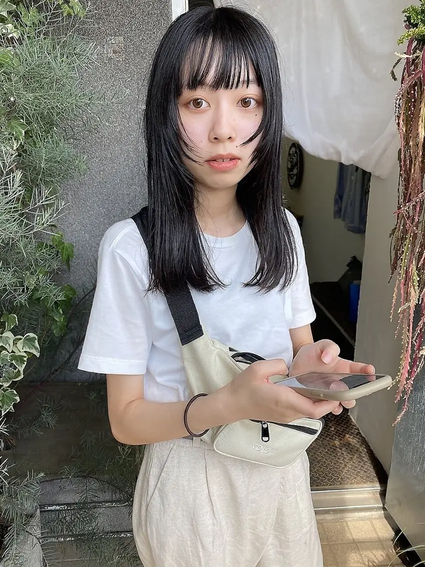 🟤就活生や一時的な気分転換に🟤黒染めを使わないダークカラー + クイックトリートメントの写真