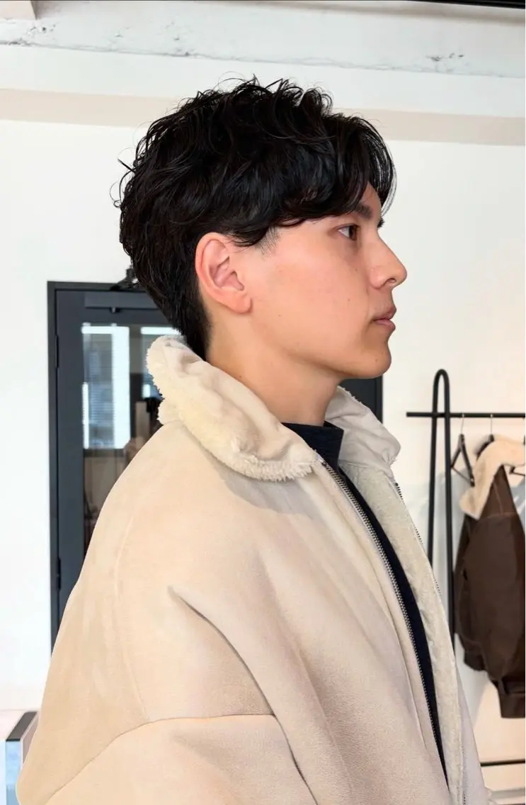 【🔥朝3分で決まる🔥】大人メンズカット+ニュアンスパーマ+眉カット+炭酸シャンプーの写真