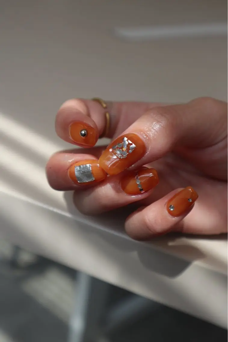 ネイル オレンジ ハンドネイル chika / nailのネイルデザイン