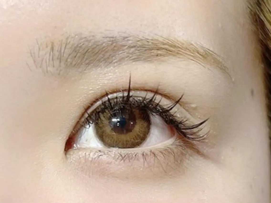 マツエク・マツパ 🔰Eye Risの眉毛・アイブロウイメージ