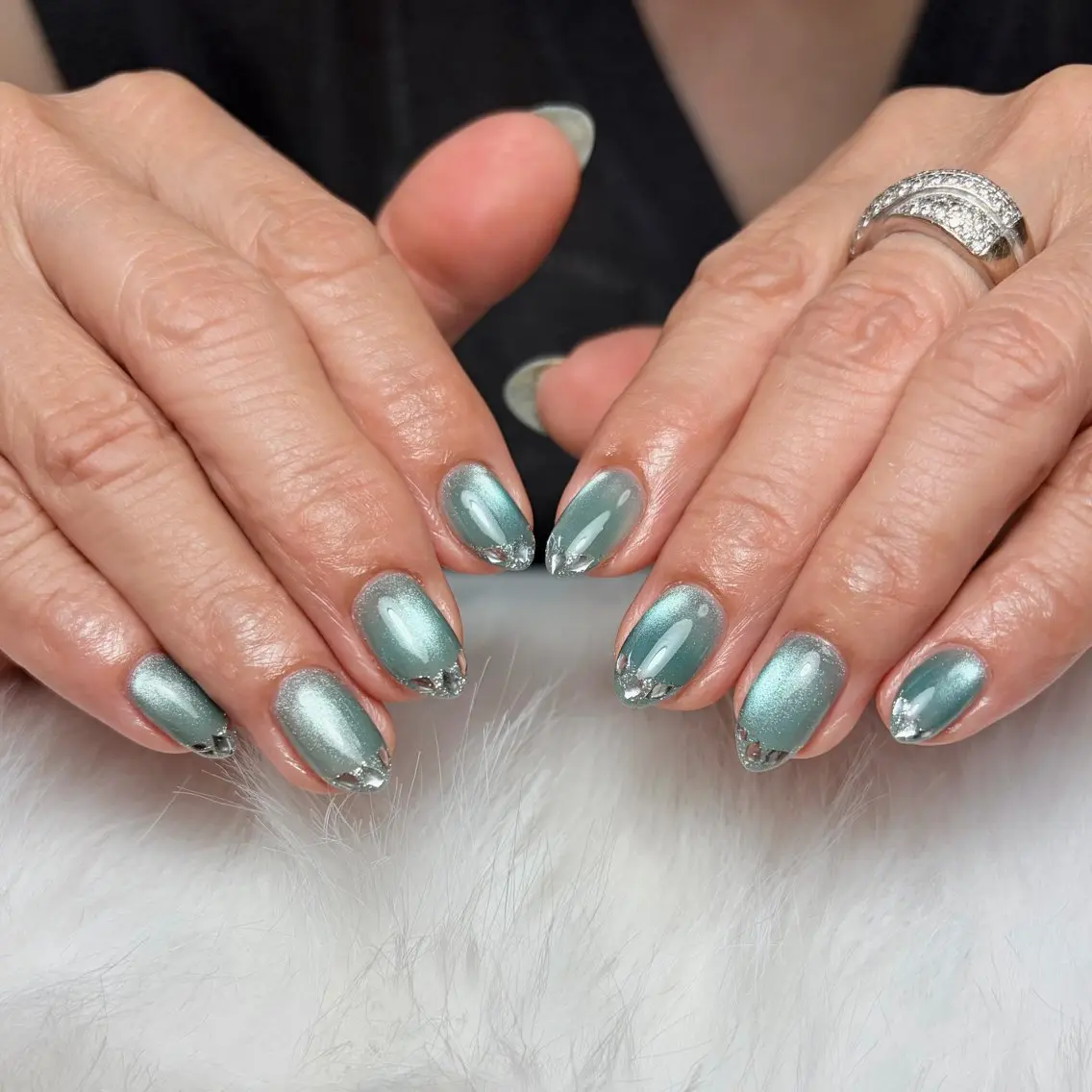 ネイル マグネットネイル ハンドネイル Miami Nailのネイルデザイン
