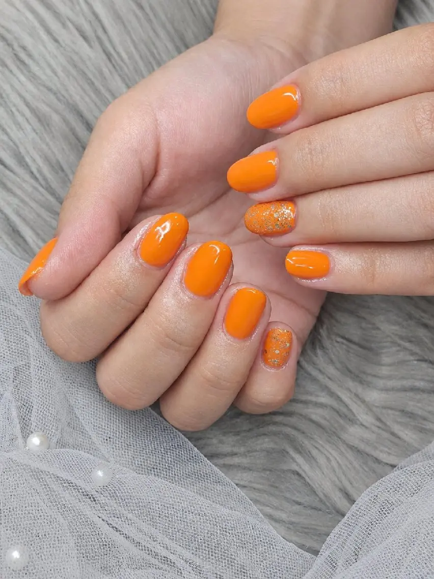 ネイル ラメ(グリッター) ワンカラーネイル ハンドネイル nail salon calm+ のネイルデザイン