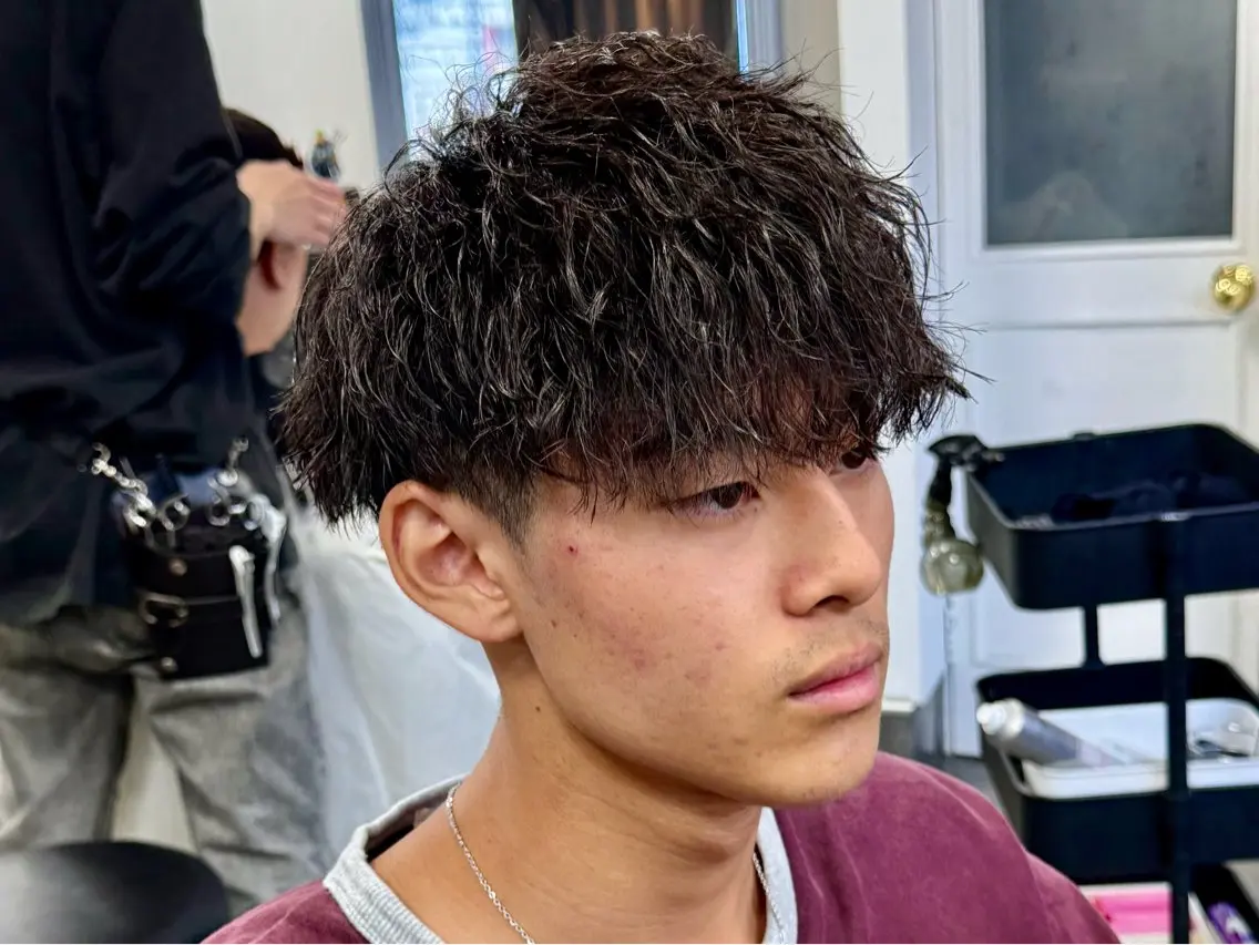 ショート パーマ メンズ 梅田/メンズパーマ /短髪/田中崇奨のヘアスタイル