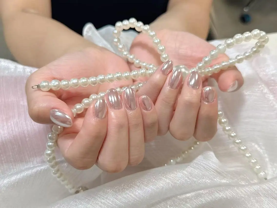 ネイル フレンチネイル ジェルネイル ガラスフレンチ 韓国ネイル マグネットネイル ハンドネイル ハンドケア The Nail 新大久保店のネイルデザイン