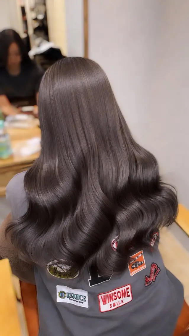 ロング カラー 透明感カラー ヘアカラー 武蔵小山駅4分🤍 セイラ モデル募集中のヘアスタイル