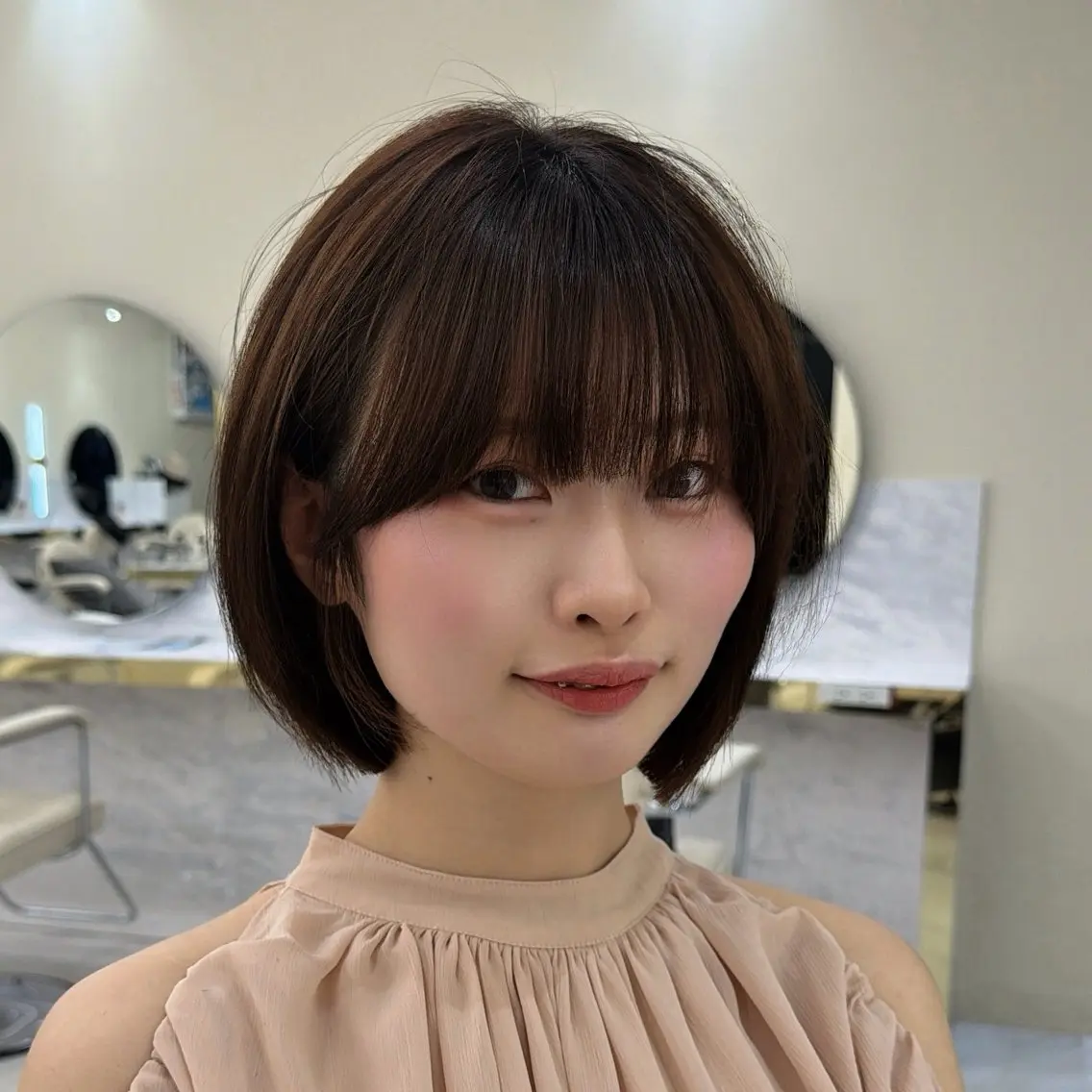 aku🩷韓国風🩷 暖色カラー🎀のヘアスタイル