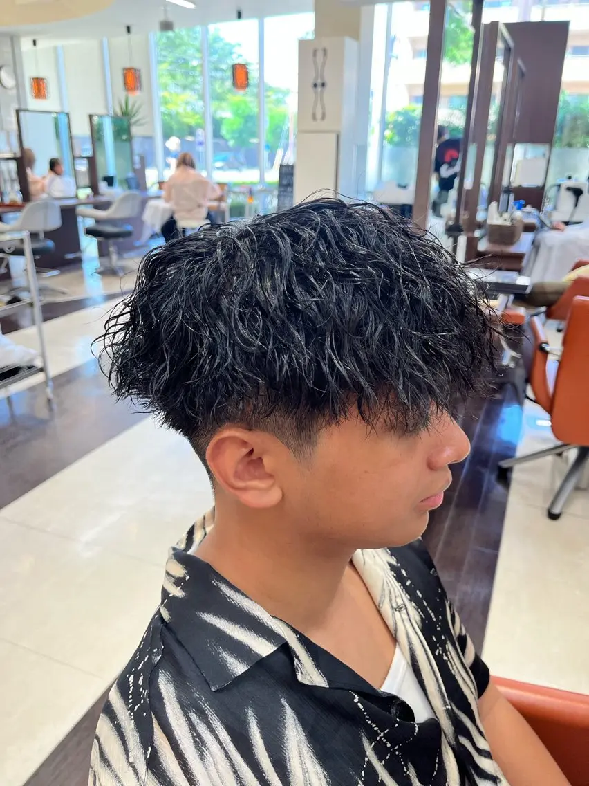 ショート パーマ メンズ マッシュ メンズパーマ ツイストスパイラルパーマ 刈り上げ スパイラルパーマ 🧊メンズ特化🧊 高木航希のヘアスタイル