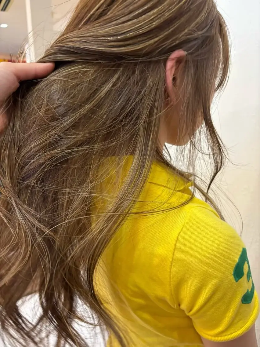ロング ハイライト 🌺海外風ハイライト 🌺カマタ アンナのヘアスタイル