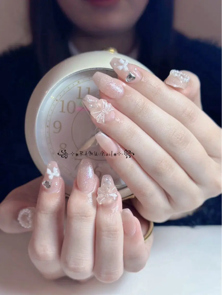 ネイル キラキラネイル マグネットネイル ミラーネイル ピンク 春ネイル ハンドネイル RAMU Nail 恵比寿店のネイルデザイン