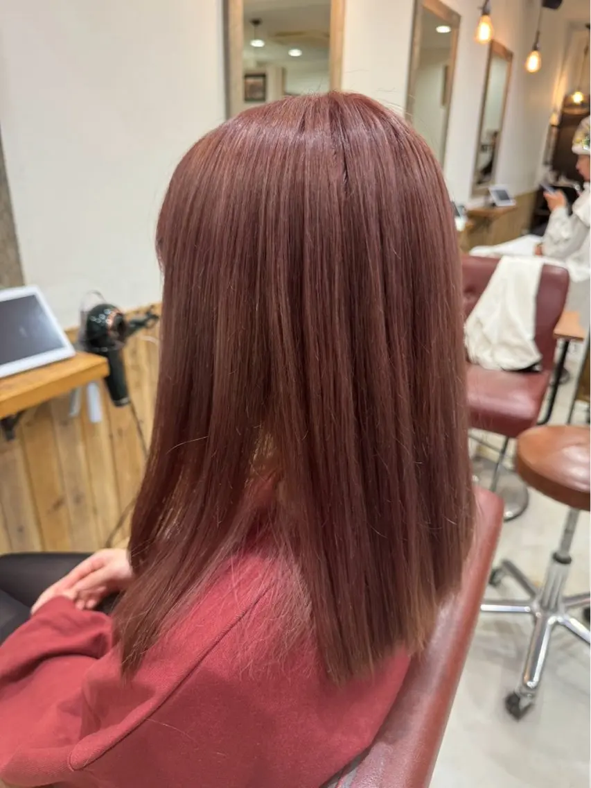セミロング カラー ベージュカラー ブリーチ ピンクカラー ピンクベージュ Wカラーレイヤーカ ット⚡️CHIAKIのヘアスタイル