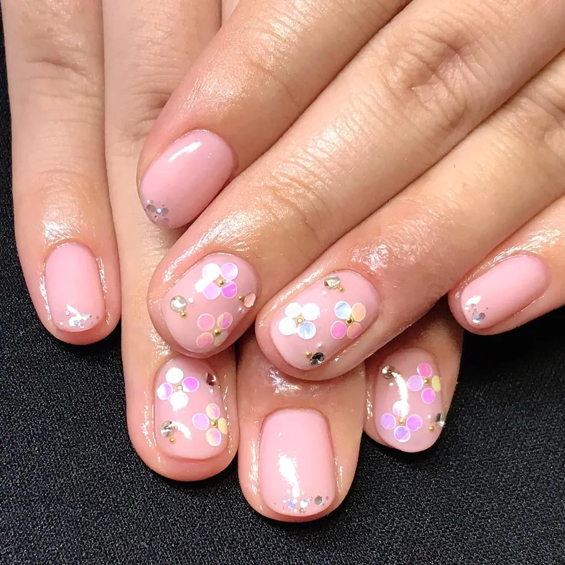 ネイル フラワーネイル キラキラネイル シンプルネイル ステラ marikominoのネイルデザイン