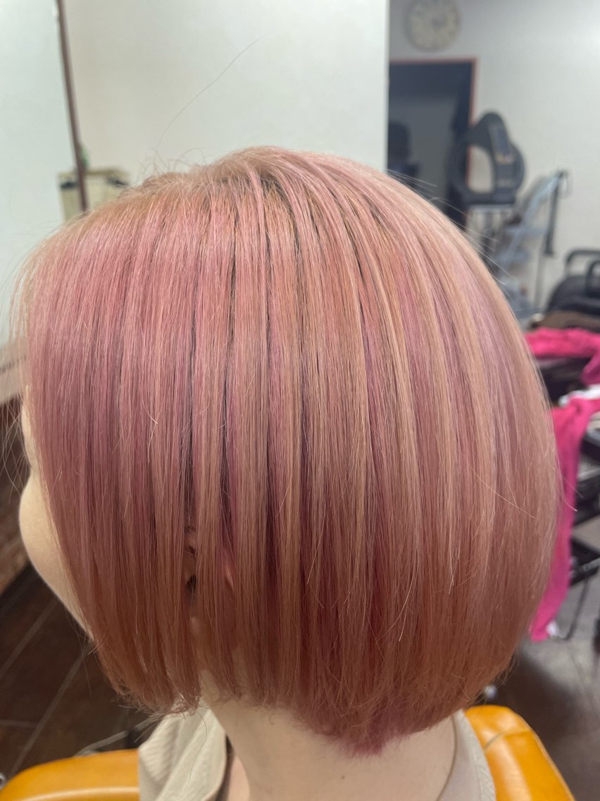 ショート カラー 桧山 真のヘアスタイル