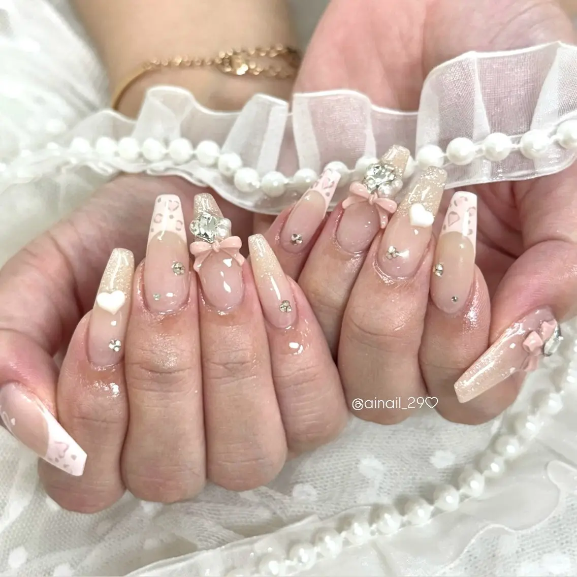 ネイル ハンドネイル Ai nailのネイルデザイン