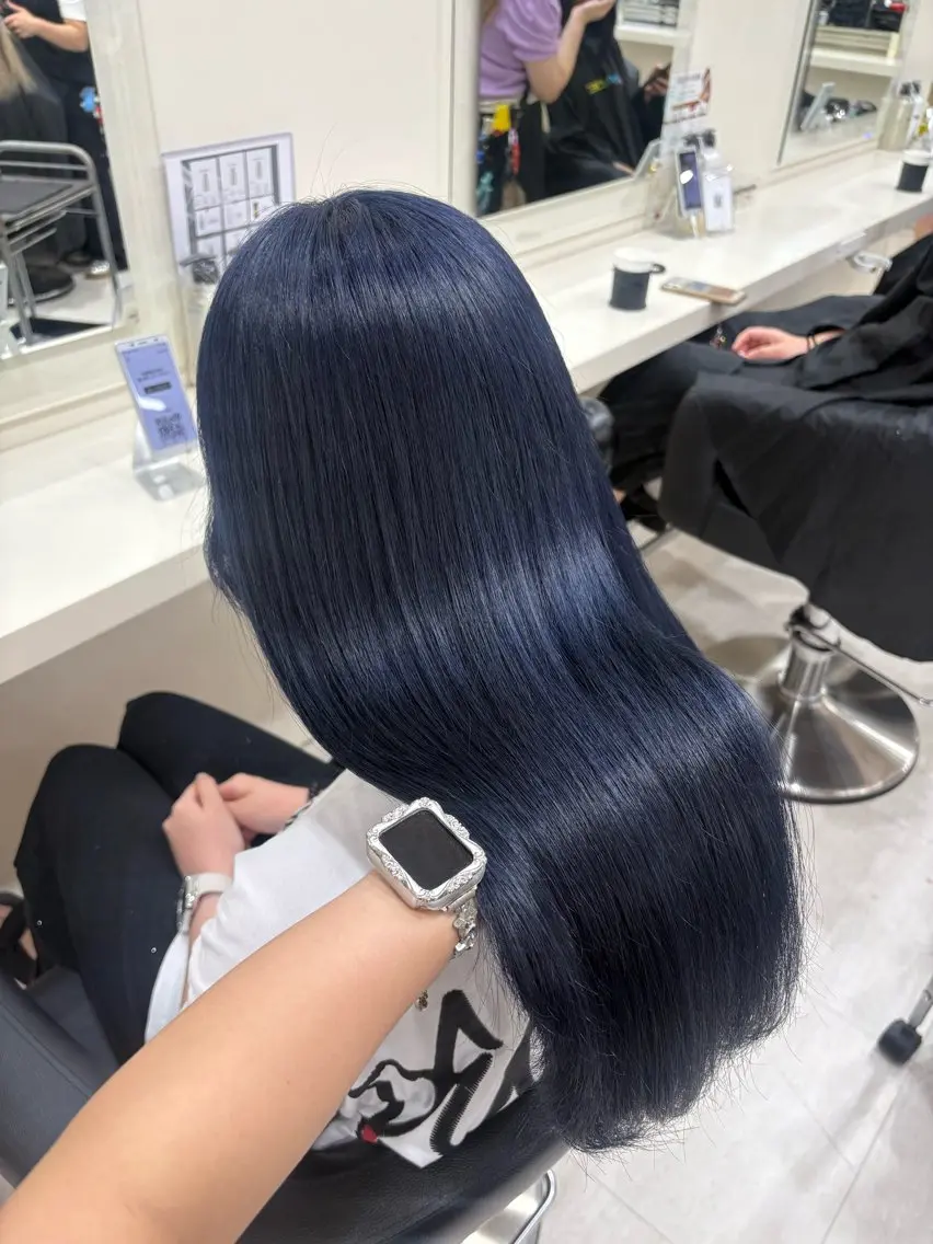 ロング カラー ヘアアレンジ ヘアカラー 💟RINNA 艶カラー💟のヘアスタイル