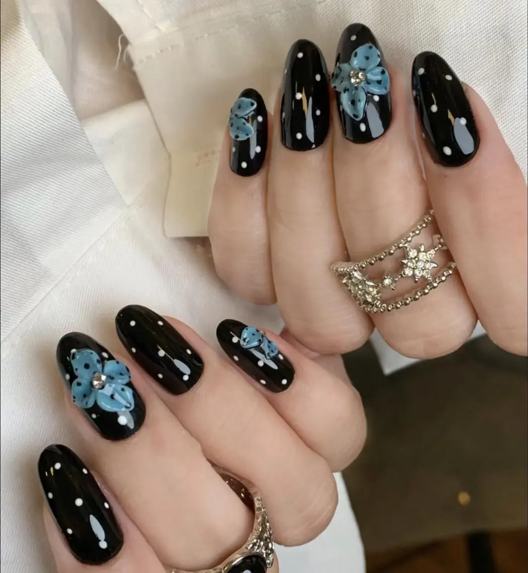 ネイル ハンドネイル 💫 Tsuki_Nailのネイルデザイン