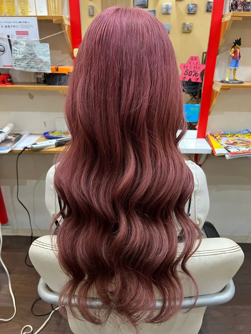 ロング ヘアカラー まさき✂︎ /ブリーチカラーのヘアスタイル