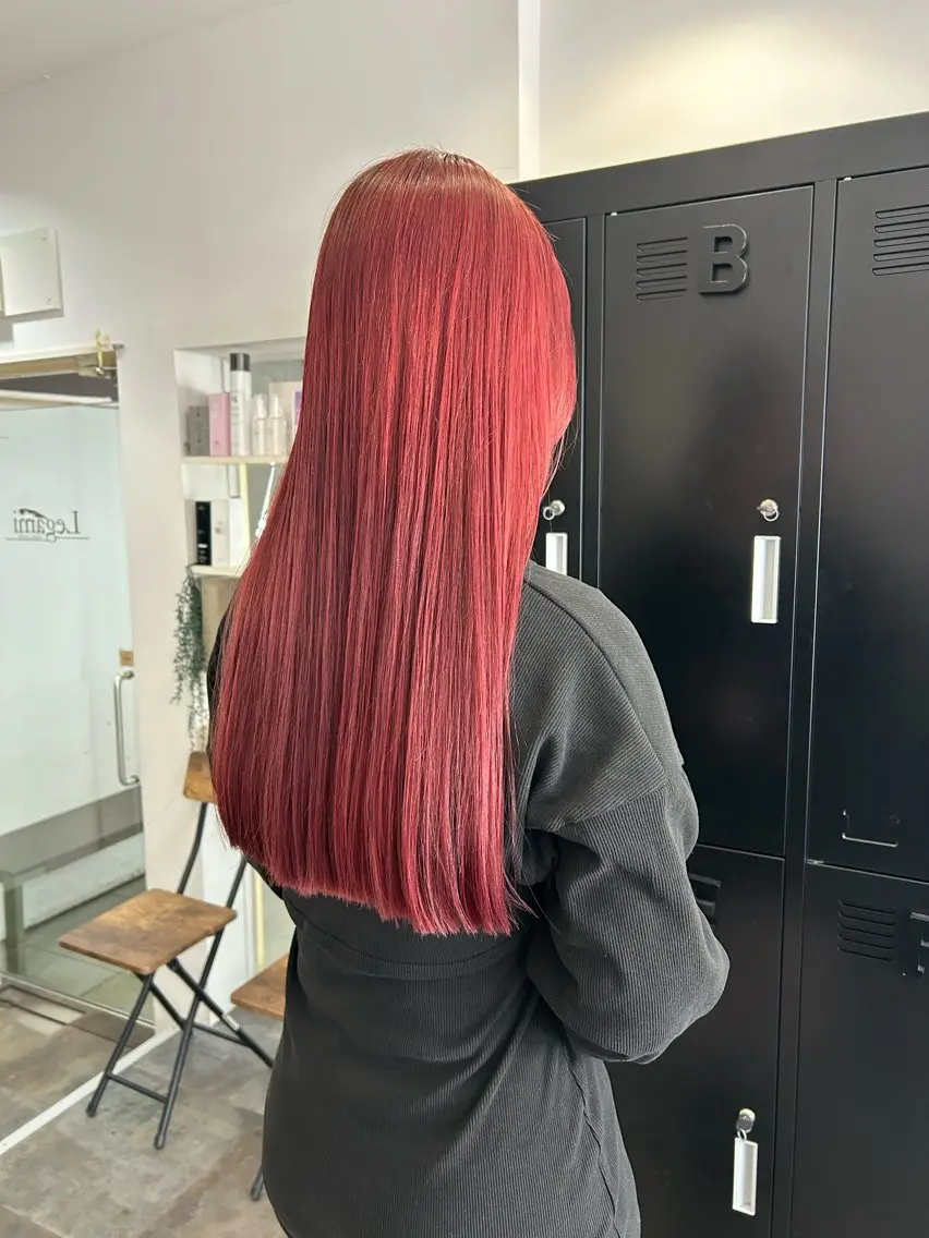 ロング カラー 吉村 夏椰のヘアスタイル