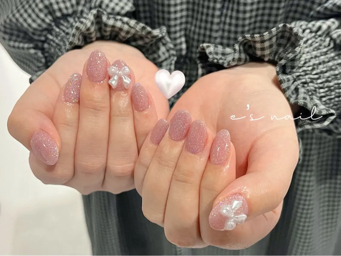 ネイル e’s nail Lumièreのネイルデザイン