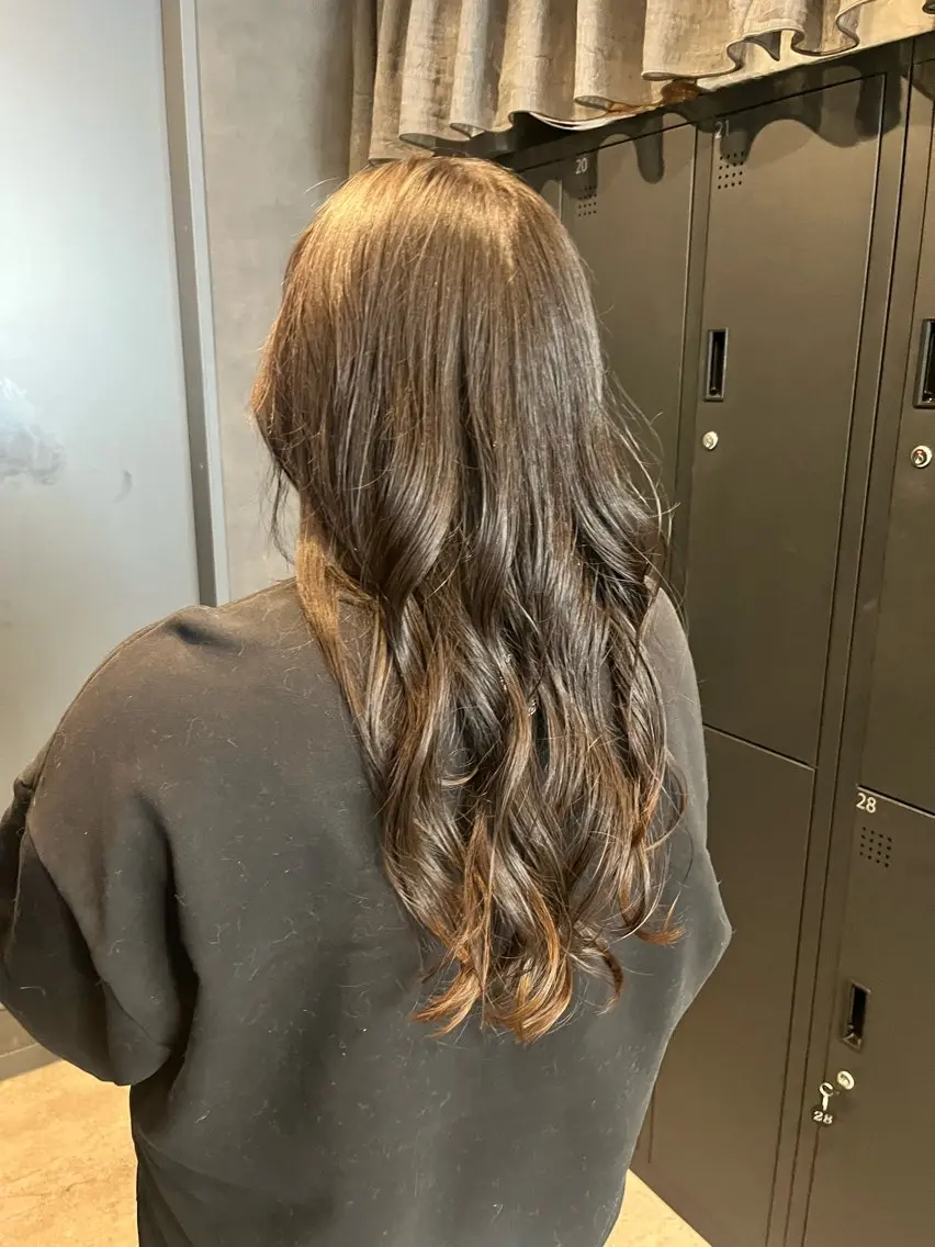 カラー ヘアアレンジ 沢田 杏佳のヘアスタイル