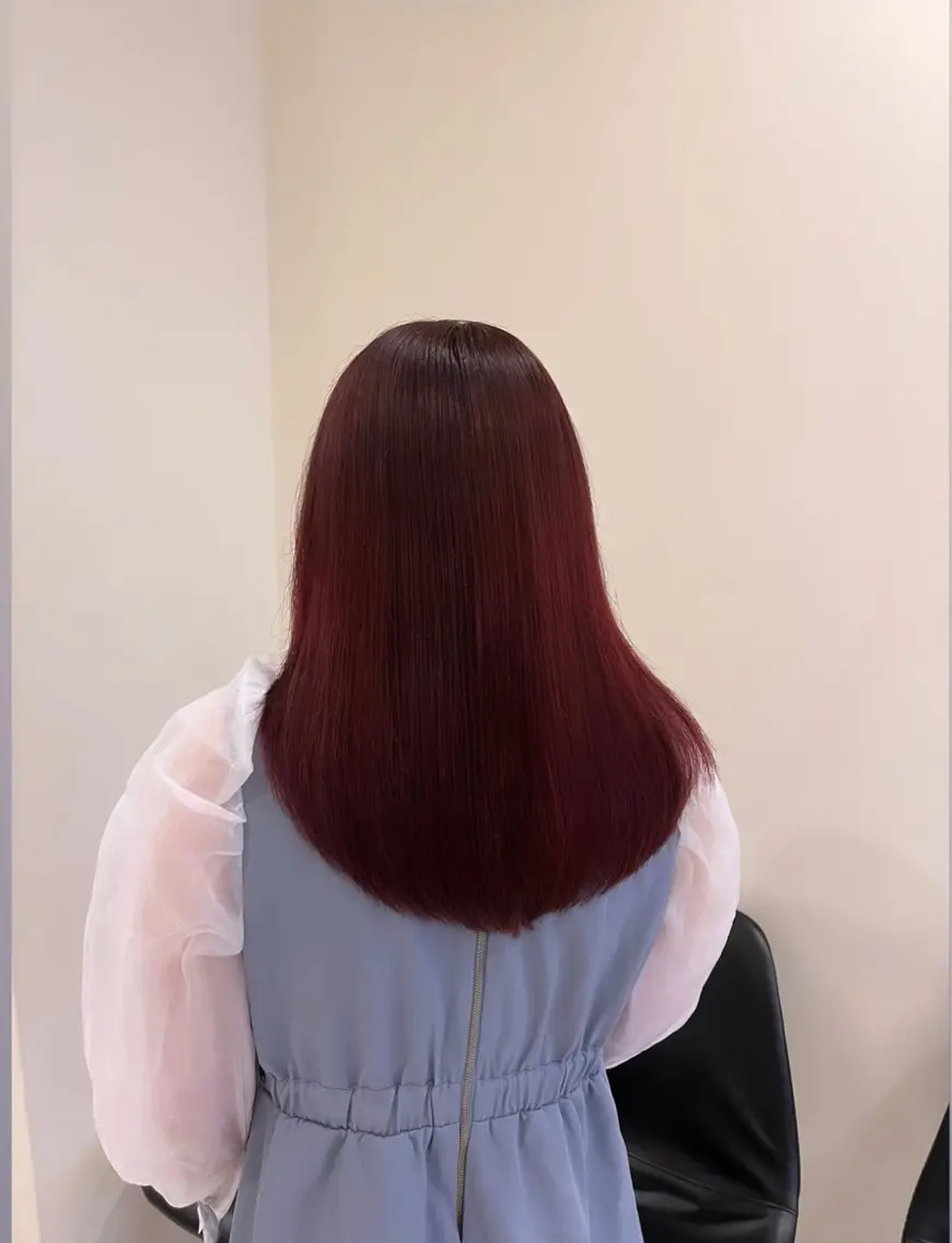 ロング カラー ブラウンカラー ピンクカラー ピンクブラウン りく レイヤーカット ケアブリーチのヘアスタイル