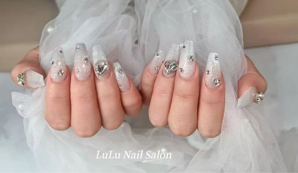 ネイル ハンドネイル LULU Nail salonみどりのネイルデザイン
