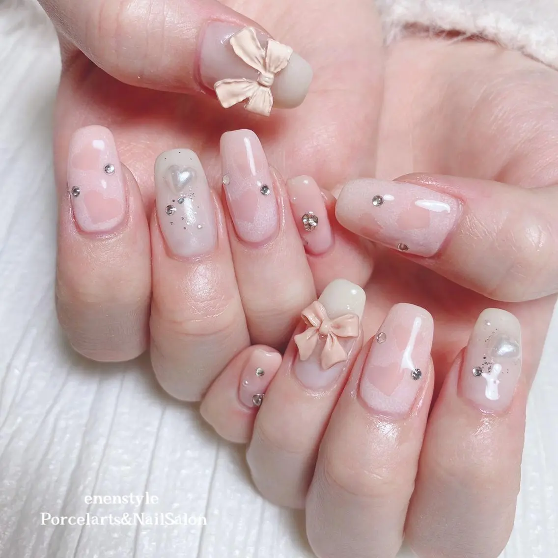 ミディアム ネイル 🐾enen style 🐾のネイルデザイン