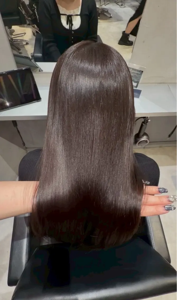 ロング カラー ヘアカラー トリートメント 艶髪×透明感カラー りこのヘアスタイル