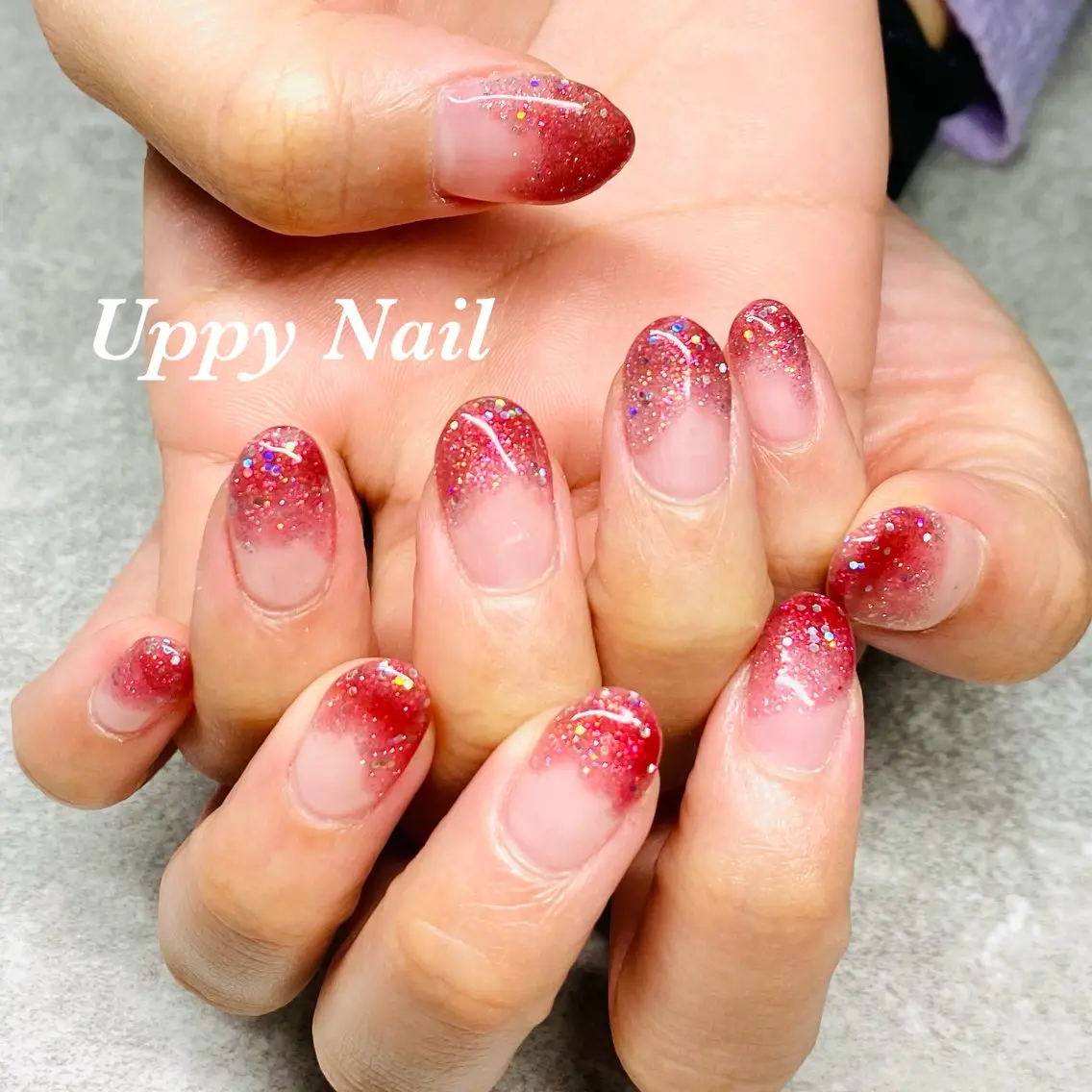 ネイル ラメ(グリッター) 持ち込み 赤色 ホワイト ハンドネイル Uppy Nail ukyoのネイルデザイン