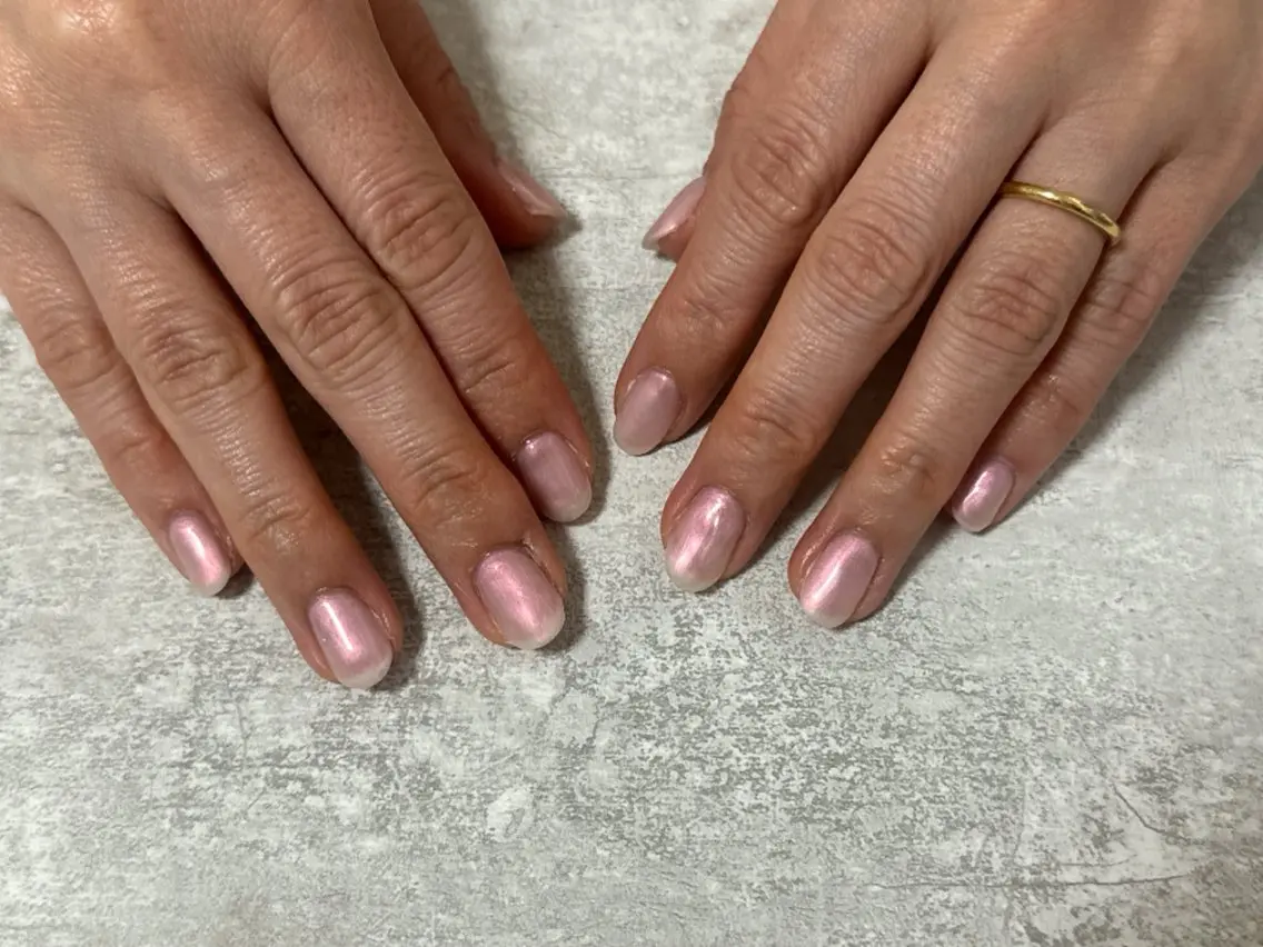 ネイル オーロラネイル 桜ネイル フラワーネイル フットネイル フレンチネイル ハンドネイル mogunail &blowのネイルデザイン