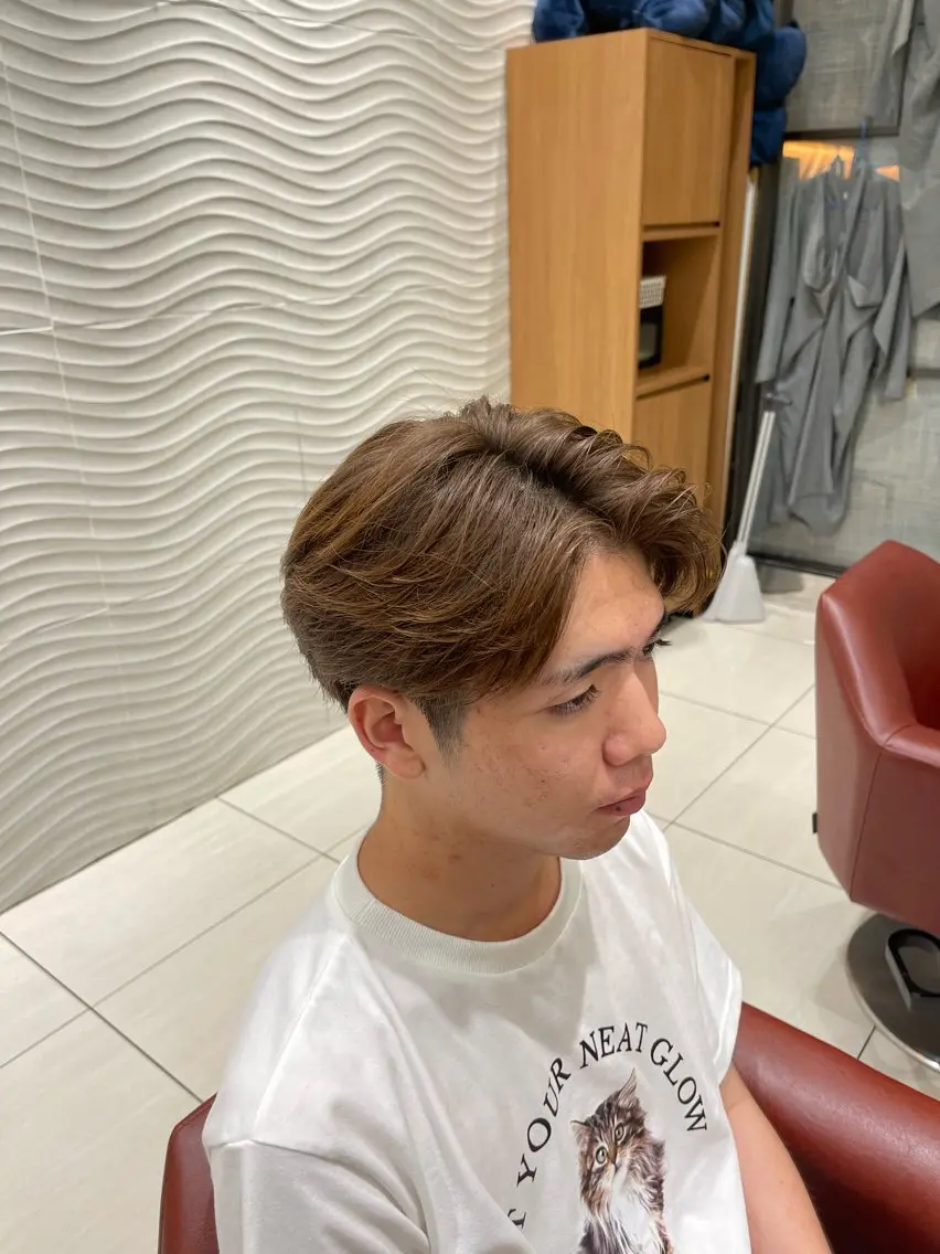 メンズ アップバング 影山 輝心のヘアスタイル