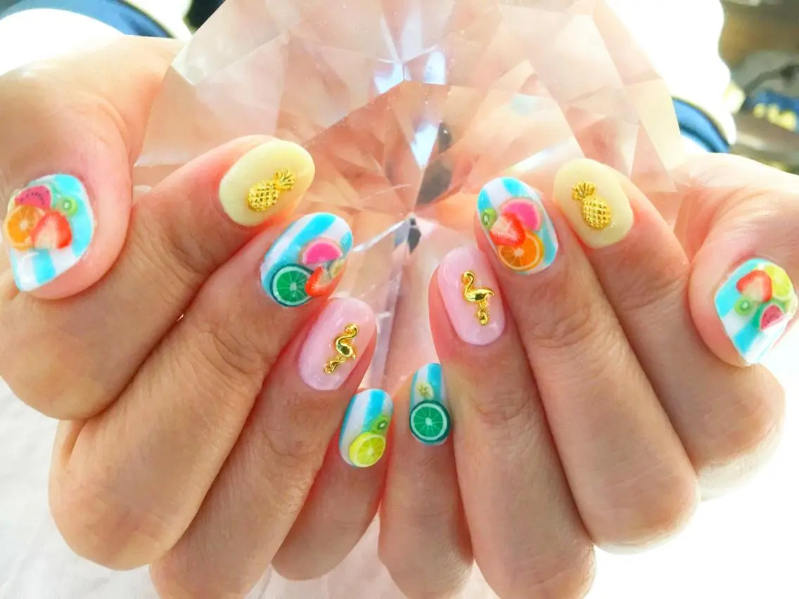 ネイル ジェルネイル ショートネイル YUN 💅のネイルデザイン