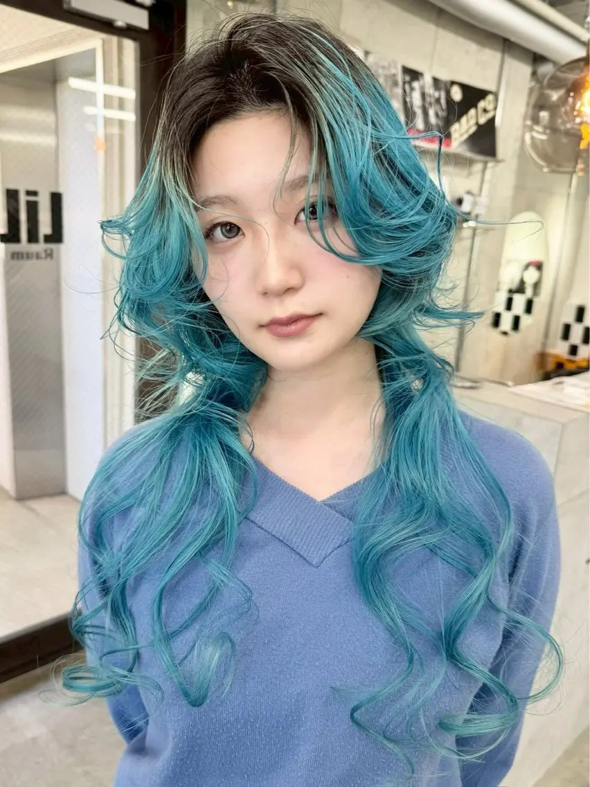 ロング ☪️個性派ハイトーン coco🍀︎✨のヘアスタイル