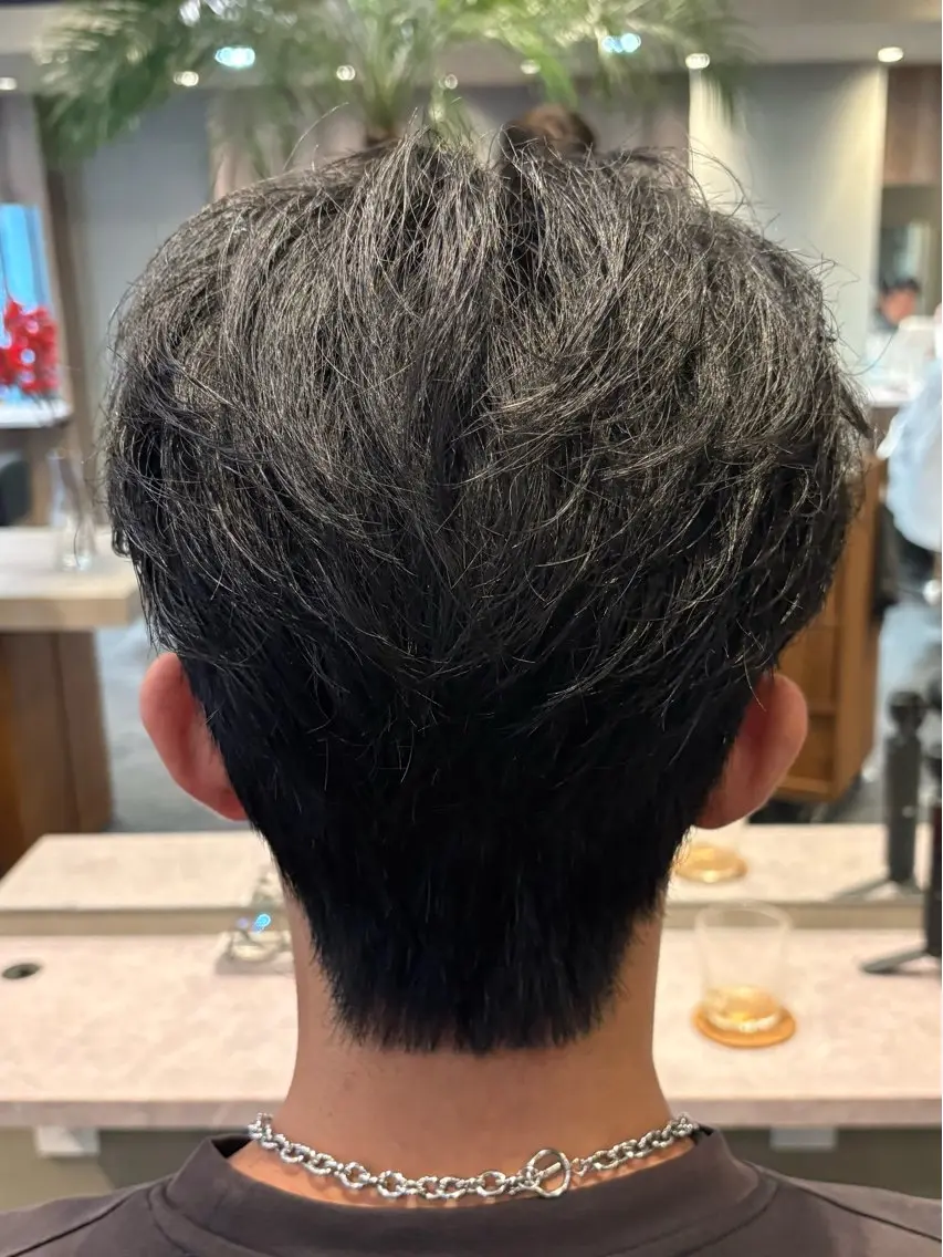 メンズ ダウンパーマ メンズ韓国風 メンズパーマ カット 門岡 昌輝のヘアスタイル