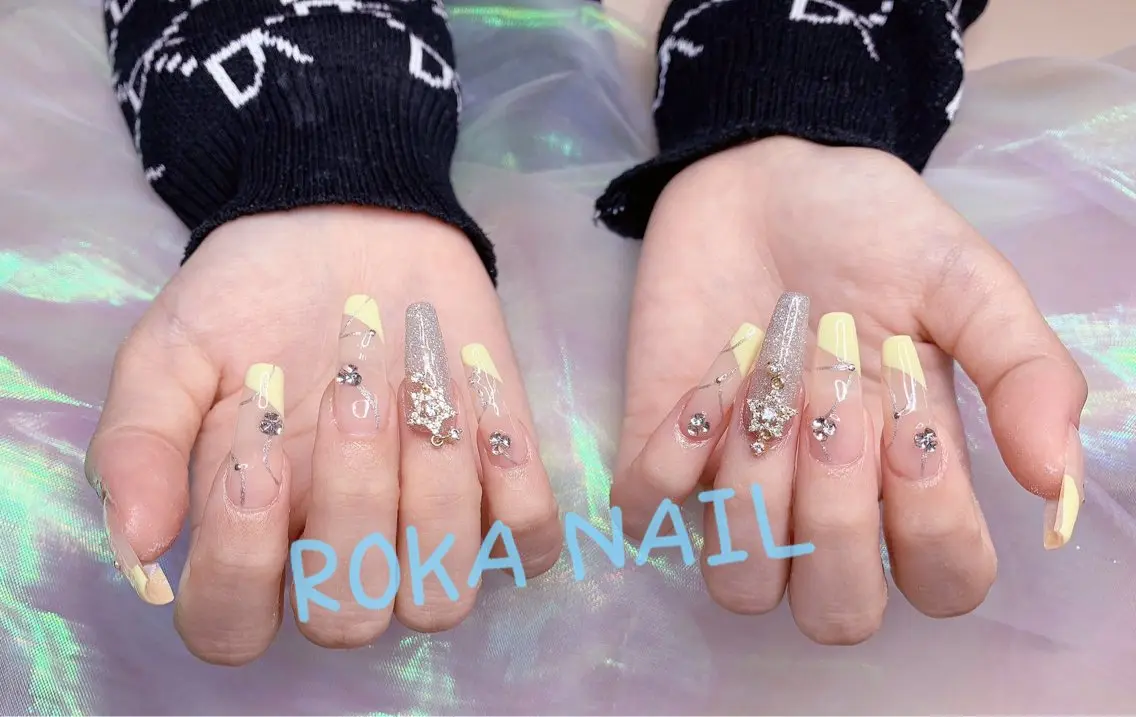 ネイル ハンドネイル 長さだし専門店 ROKANAILのネイルデザイン