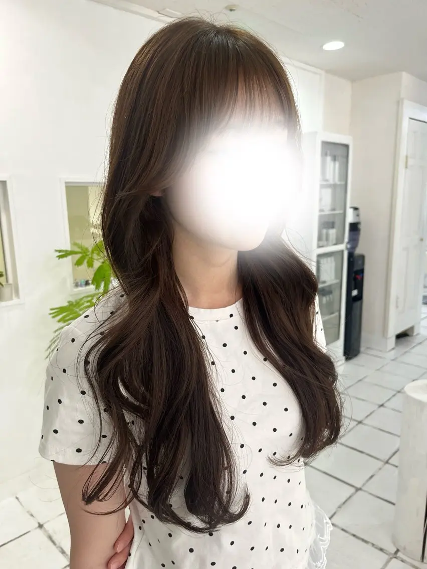 ロング カット ヘアカラー トリートメント 韓国ヘア🇰🇷 fuminaのヘアスタイル
