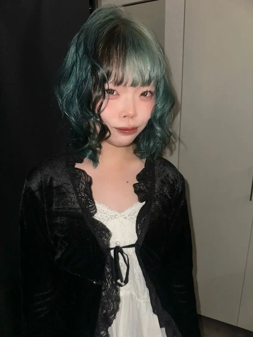 ミディアム ヘアカラー ヘアセット 梅田/カラーモデル Ubuのヘアスタイル