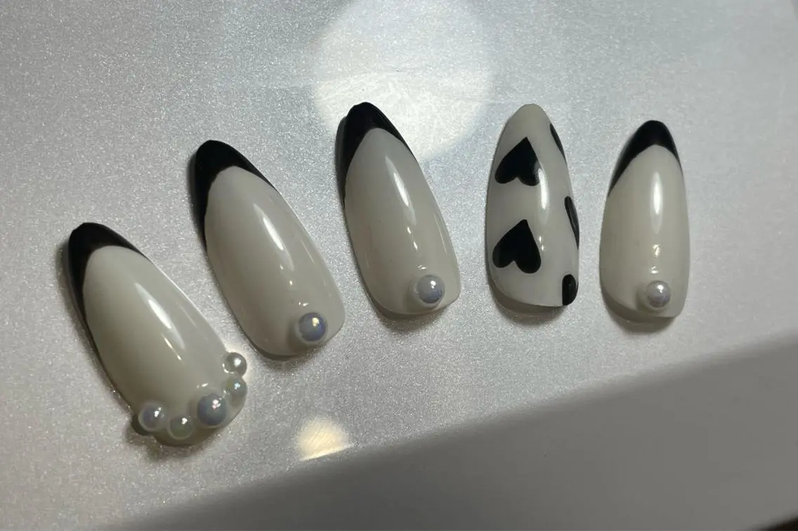 ネイル バレンタイン Shizuka Nail Salonのネイルデザイン