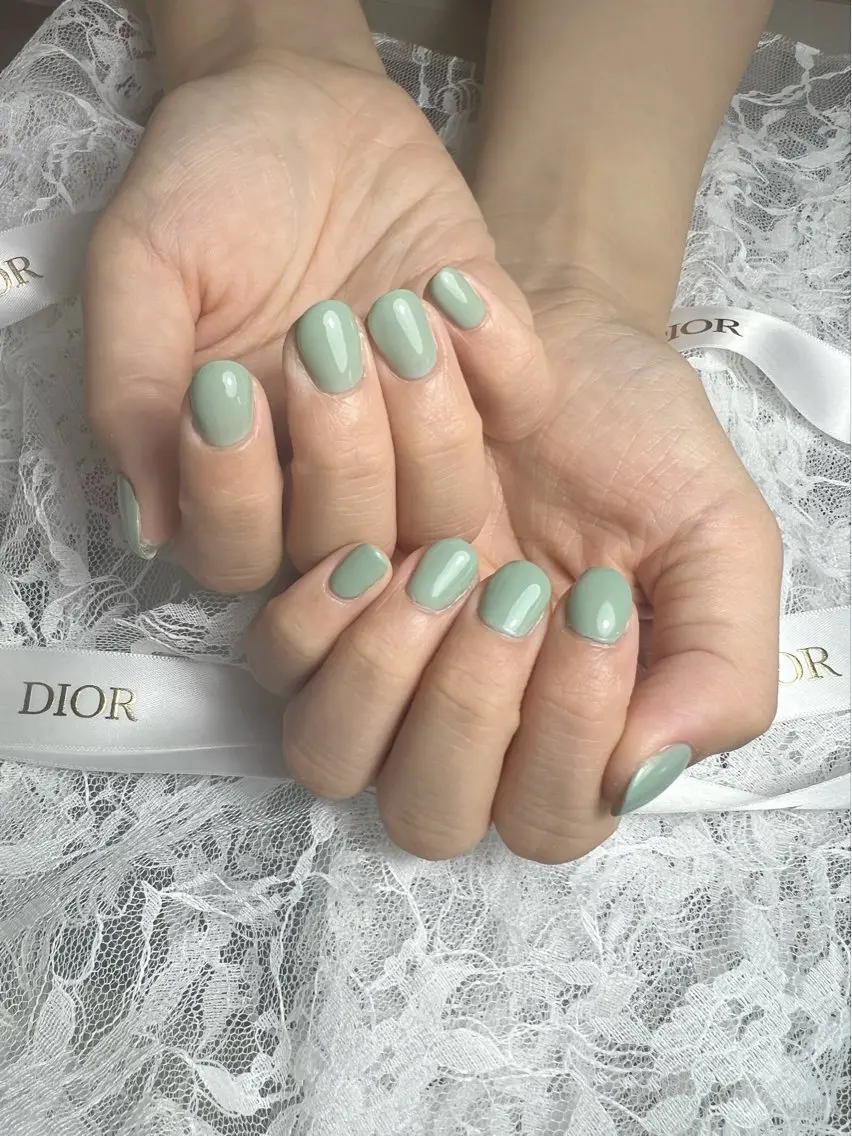 ネイル ワンカラーネイル miku 🦋nailのネイルデザイン