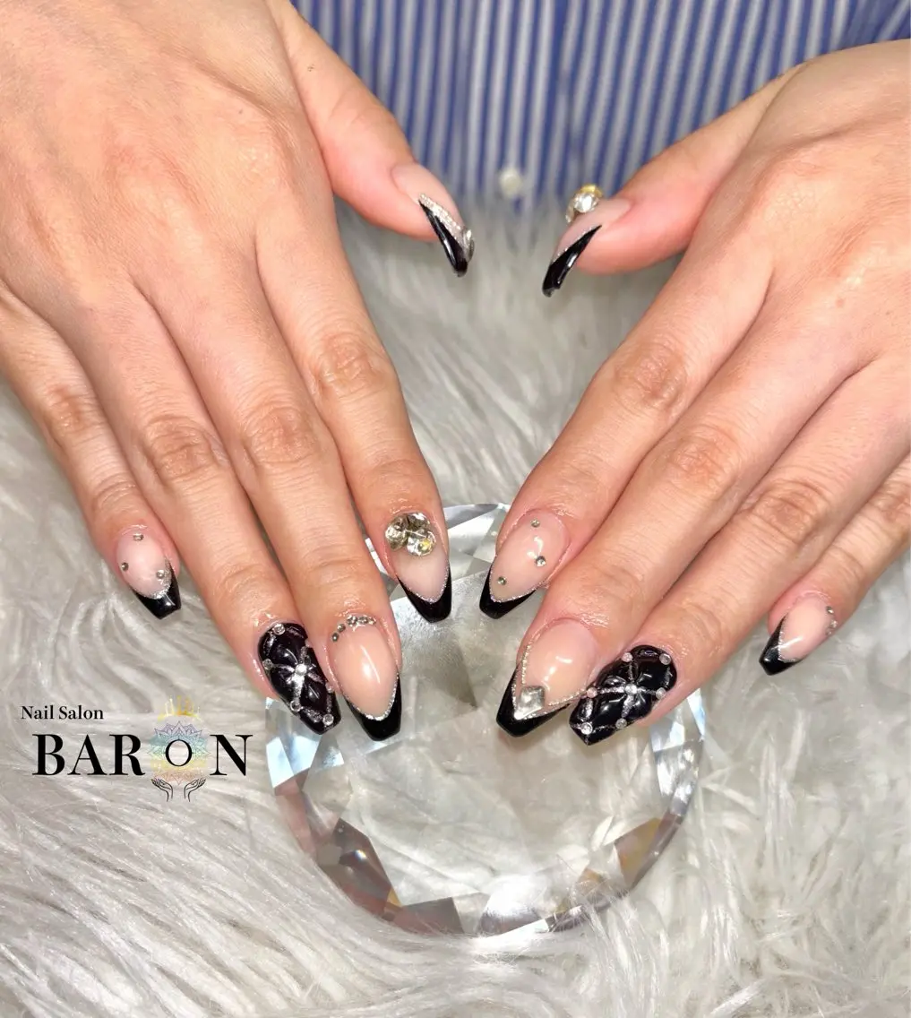 ネイル BARON tomonaのネイルデザイン