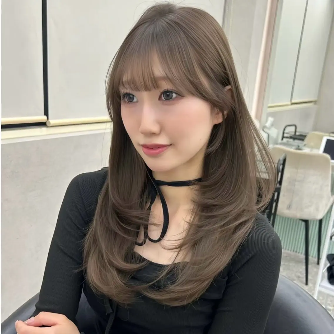 ロング カラー ベージュカラー オリーブベージュ ヘアカラー トリートメント ミルクティ/ ブラウンカラー/りおのヘアスタイル