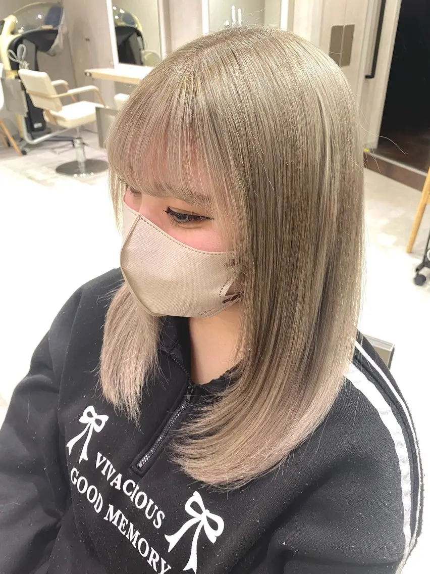セミロング カット ヘアカラー トリートメント 低ダメージ施術/ 🐮牛木 史裕🐮のヘアスタイル