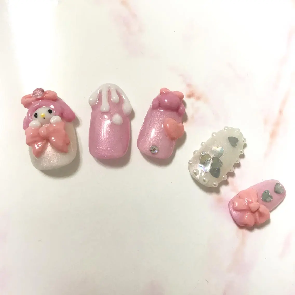 ネイル アートネイル BINERVA nail salonのネイルデザイン