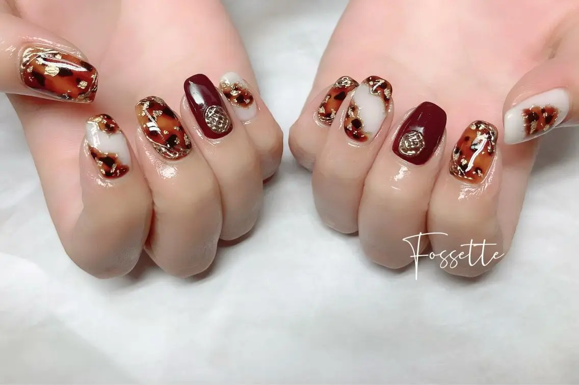 ネイル アニマル柄 べっ甲ネイル マットネイル ミラーネイル ハンドネイル nailsalon Fossetteのネイルデザイン