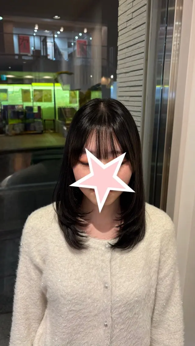 ミディアム レイヤーカット カット トリートメント 神田 音羽のヘアスタイル