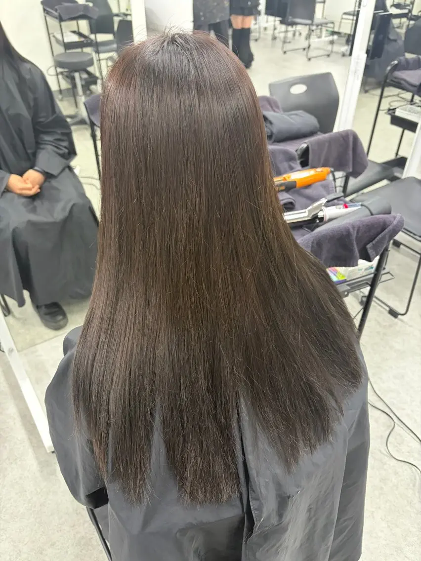 ロング カラー ヘアカラー 野口 楓華のヘアスタイル
