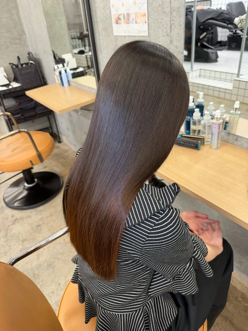 ロング 髪質改善 レイヤーカット 縮毛矯正 カット 縮毛矯正 トリートメント 縮毛矯正×髪質改善× 艶髪カラー 吉原和磨のヘアスタイル