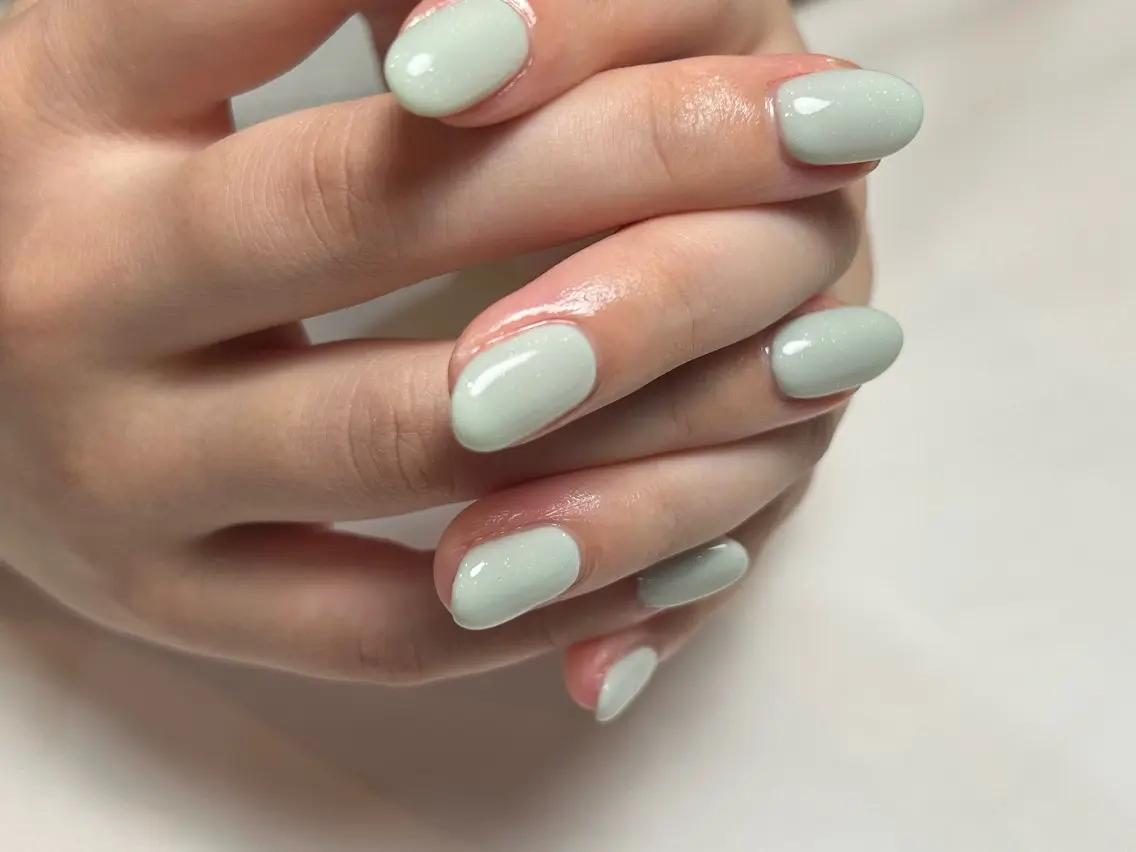 ネイル オフィスネイル ワンカラーネイル シンプルネイル 夏ネイル mark by 7 LOOKS yukaのネイルデザイン
