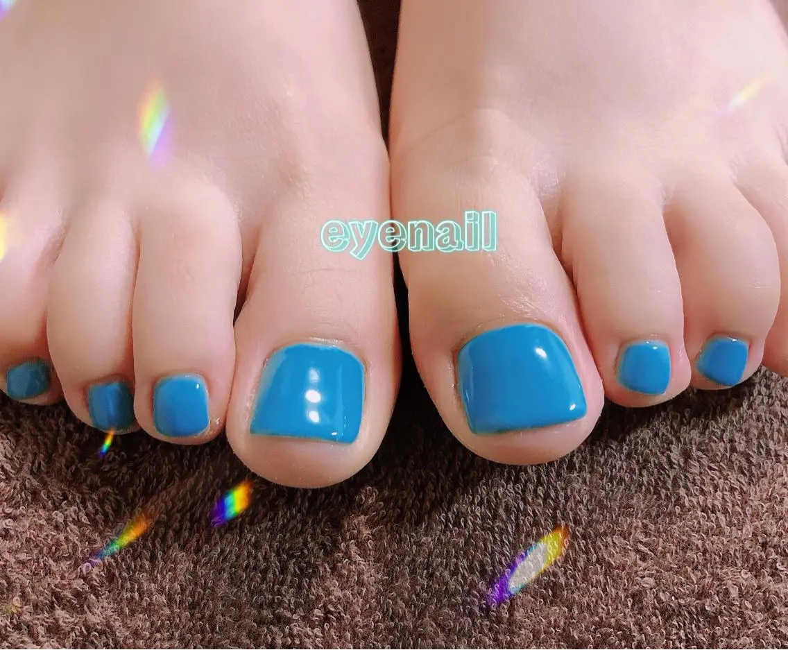 【フットジェル　シンプルコース】ワンカラーorラメ（オフ＋1,000）✨の写真