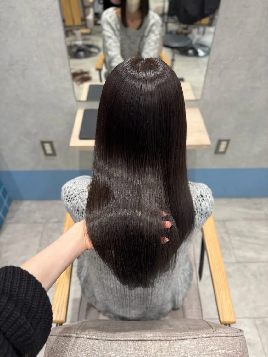 ロング カラー ヘアアレンジ ブラウンカラー ラベンダーカラー ヘアカラー YUA 🌼のヘアスタイル